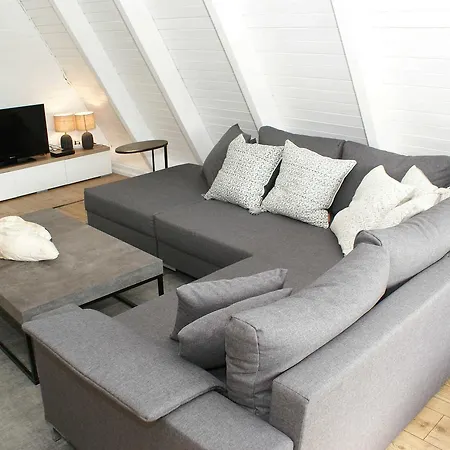 Zeltdachhaus Mit Wlan In Strandnaehe Damp